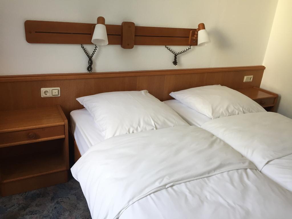 Schwabenheim an der Selz Hotel Stadt Mainz חדר תמונה